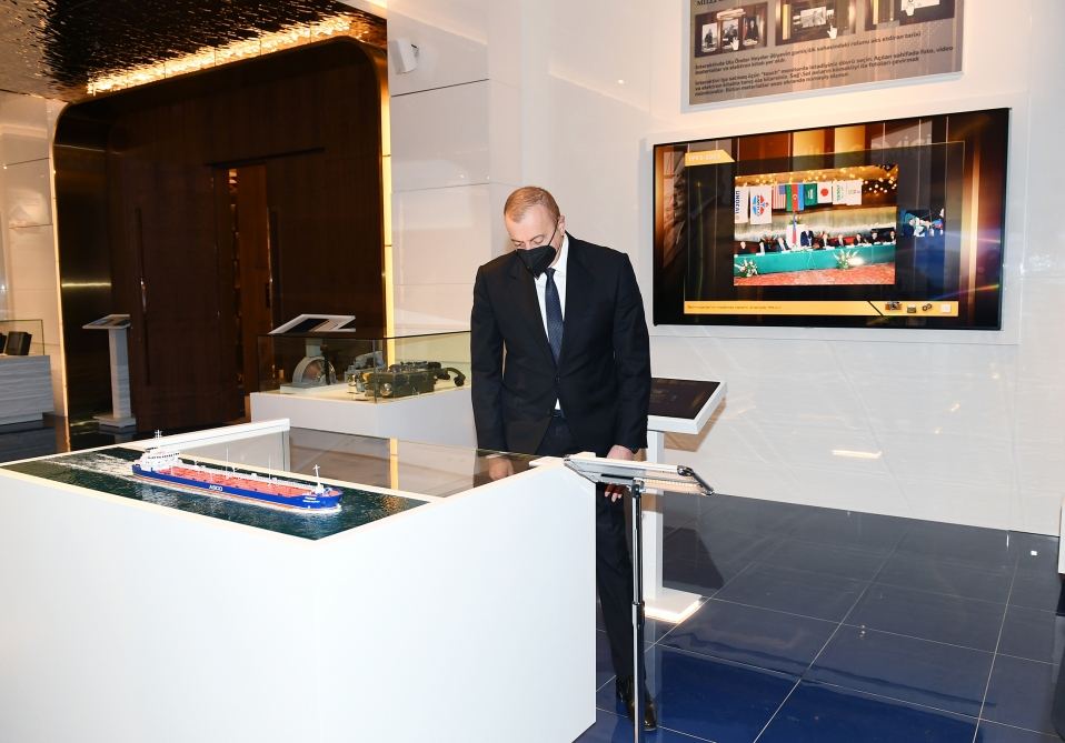 Prezident İlham Əliyev “Azərbaycan Xəzər Dəniz Gəmiçiliyi”nin yeni inzibati binasının açılışında iştirak edib (FOTO/VİDEO) (YENİLƏNİB-2)