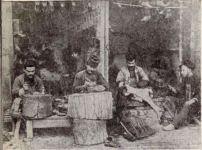 Qədim Şuşada sənətkarlıq: Xalçaçılıq, zərgərlik, papaqçılıq, çəkməçilik, dərzilik... (FOTO)
