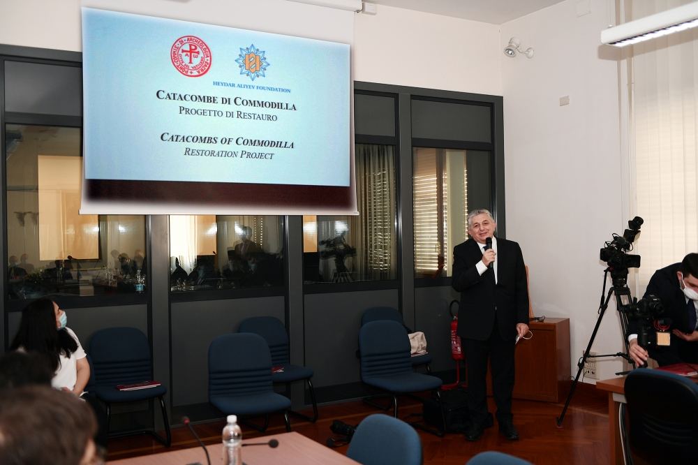 Mehriban Əliyevanın təşəbbüsü ilə Heydər Əliyev Fondu Vatikanda dünya və dini irsinin qorunmasına yeni töhfəsini verir (FOTO)