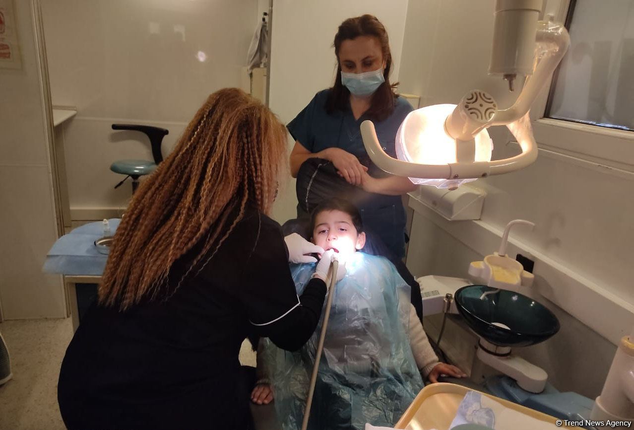 Millət vəkili Sevil Mikayılovanın təşəbbüsü ilə Xaçmazda səyyar diş müayinə və müalicəsi keçirilib (FOTO)