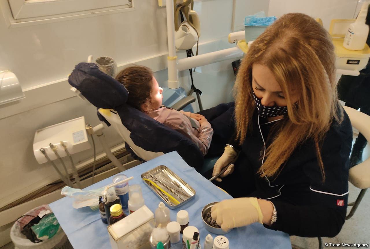 Millət vəkili Sevil Mikayılovanın təşəbbüsü ilə Xaçmazda səyyar diş müayinə və müalicəsi keçirilib (FOTO)
