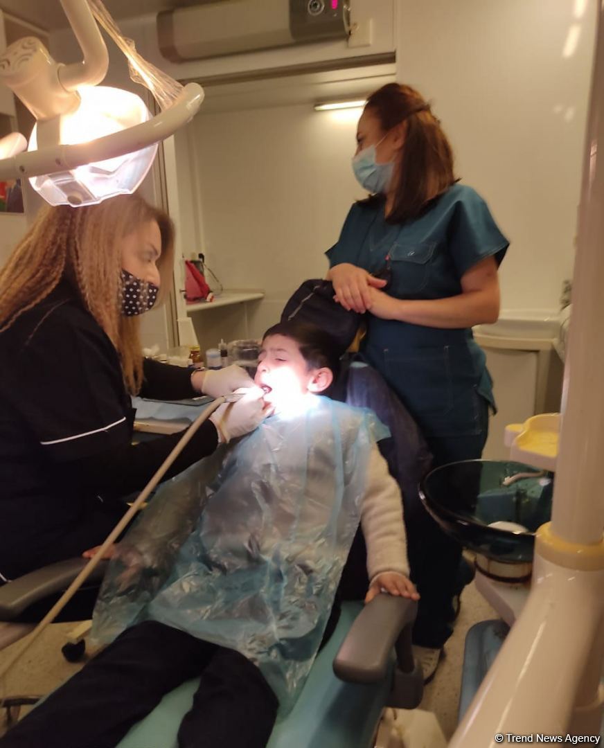 Millət vəkili Sevil Mikayılovanın təşəbbüsü ilə Xaçmazda səyyar diş müayinə və müalicəsi keçirilib (FOTO)