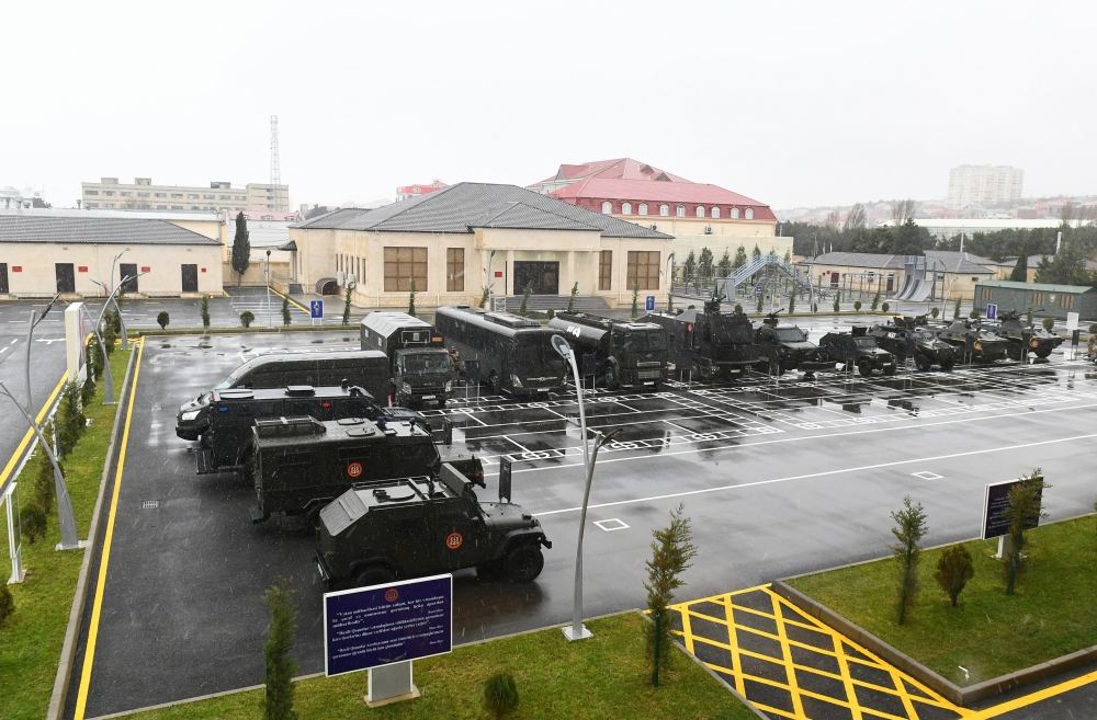 Prezident İlham Əliyev Daxili Qoşunların yeni inşa olunan “N” hərbi hissəsinin açılışında iştirak edib (FOTO/VİDEO) (YENİLƏNİB)