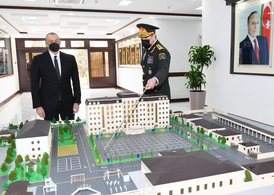 Prezident İlham Əliyev Daxili Qoşunların yeni inşa olunan “N” hərbi hissəsinin açılışında iştirak edib (FOTO/VİDEO) (YENİLƏNİB)