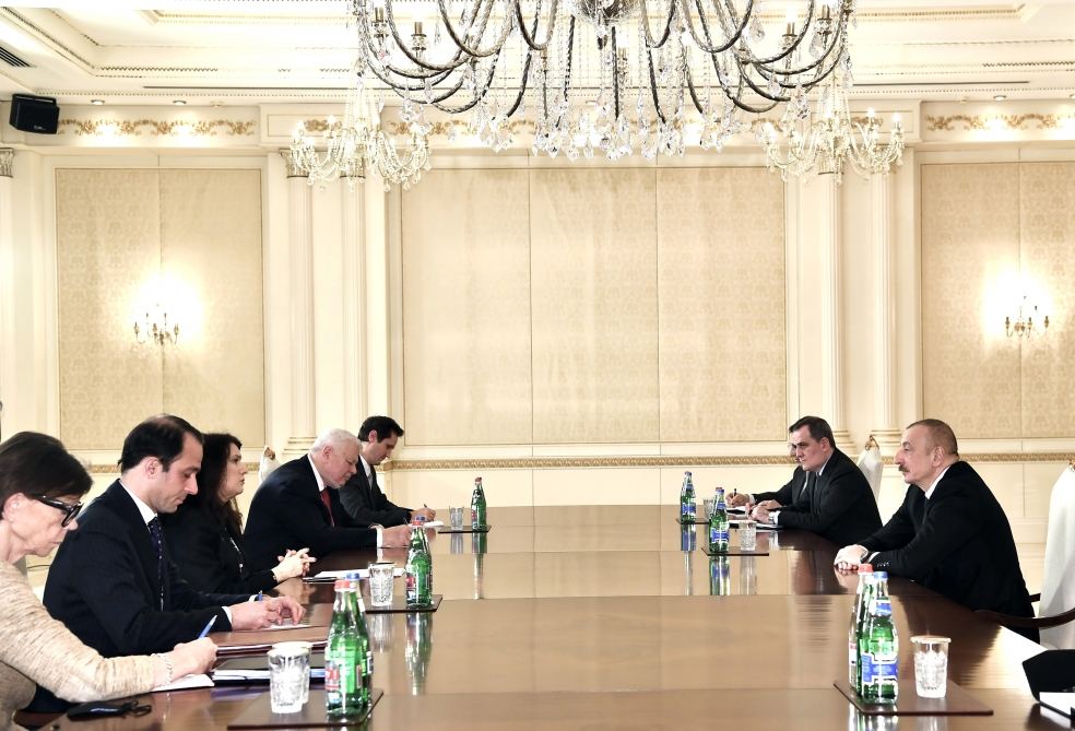 Prezident İlham Əliyev ATƏT-in fəaliyyətdə olan sədrinin başçılıq etdiyi nümayəndə heyətini qəbul edib (FOTO/VİDEO) (YENİLƏNİB)