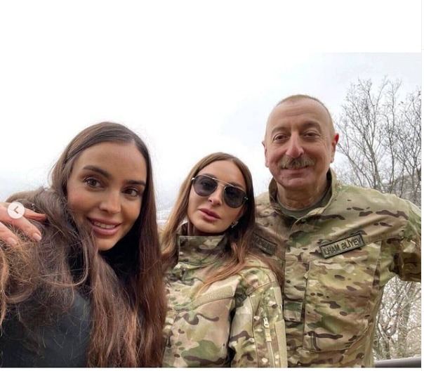 Birinci vitse-prezident Mehriban Əliyeva rəsmi "İnstagram" səhifəsində azad olunmuş ərazilərə səfərdən videogörüntülər paylaşıb (FOTO/VİDEO)