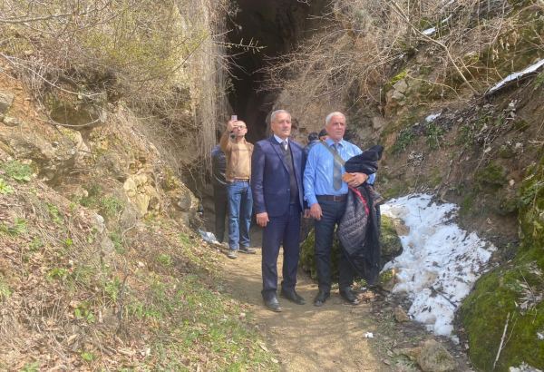 Media nümayəndələri Azıx mağarasında olublar (FOTO)