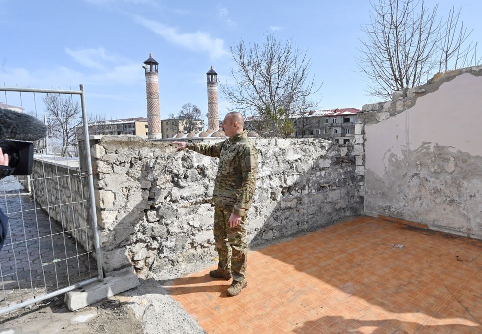 Prezident İlham Əliyev və birinci xanım Mehriban Əliyeva Şuşa şəhərində olublar (FOTO/VİDEO) (YENİLƏNİB)
