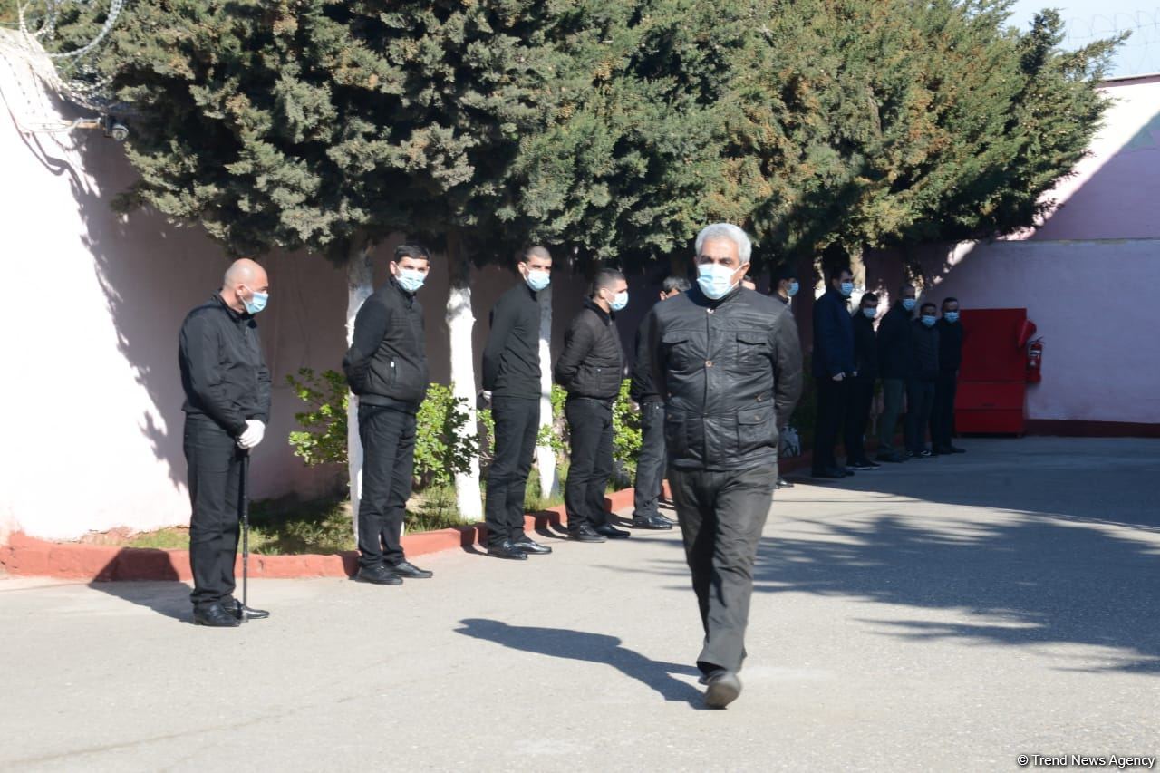 Əfv olunan 625 məhkumdan 475-i bu gün azadlığa buraxıldı - FOTOREPORTAJ