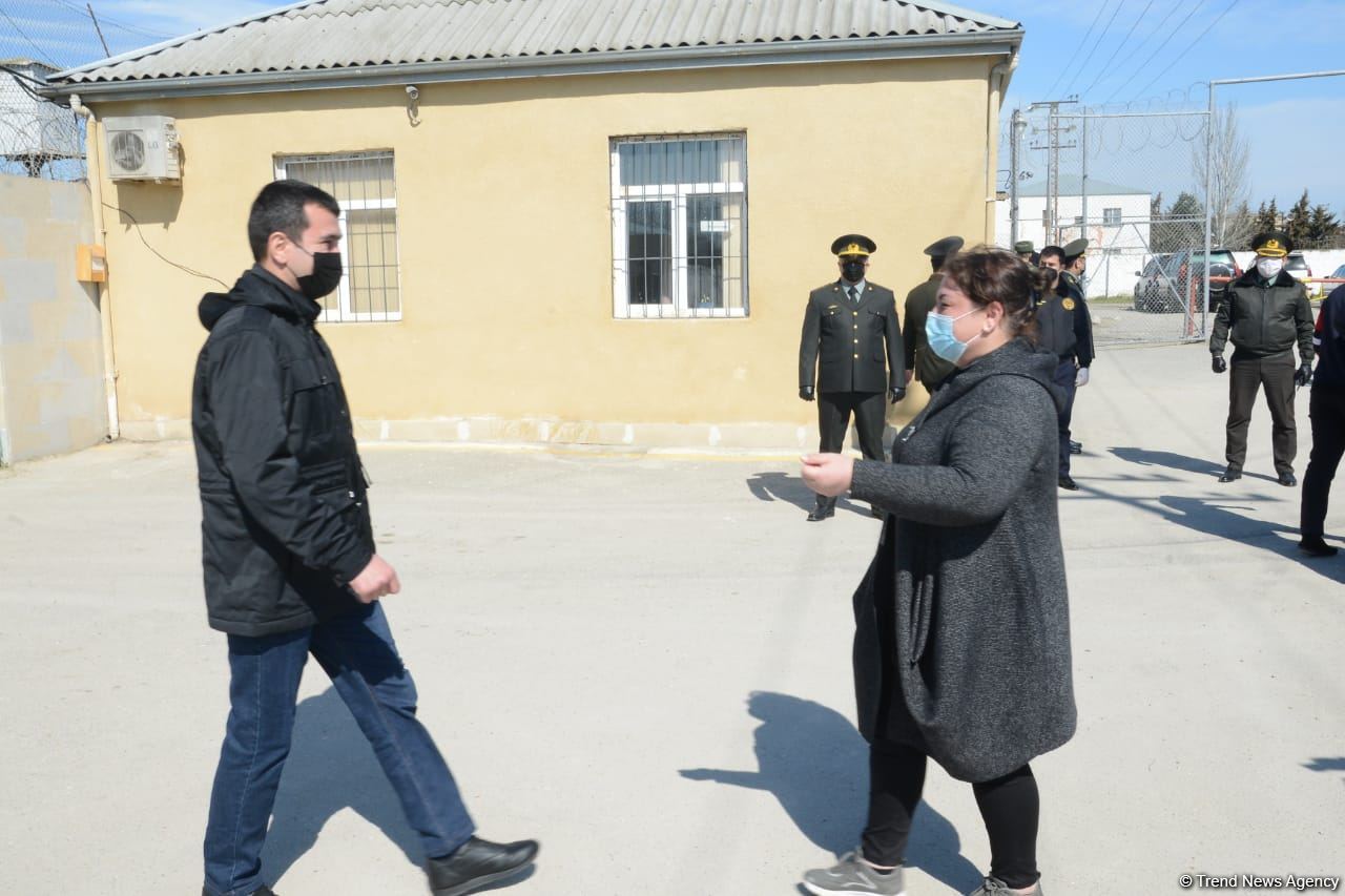 Əfv olunan 625 məhkumdan 475-i bu gün azadlığa buraxıldı - FOTOREPORTAJ