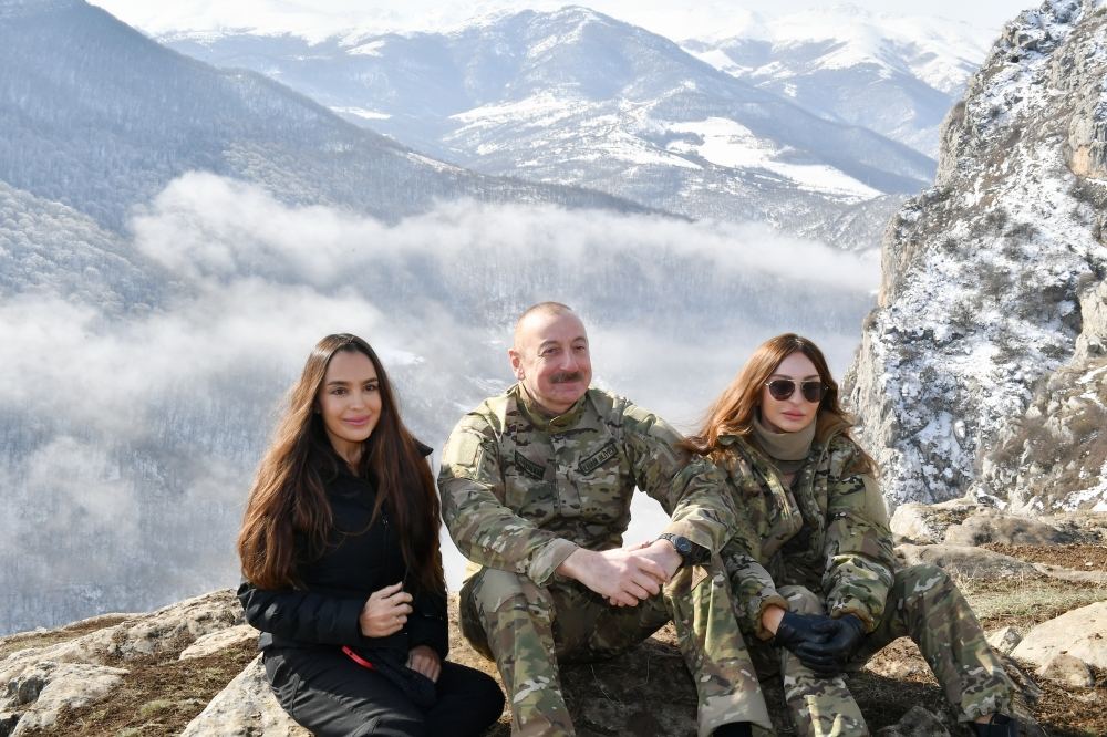 Prezident İlham Əliyev Şuşadan xalqa müraciət edib (FOTO/VİDEO) (YENİLƏNİB)
