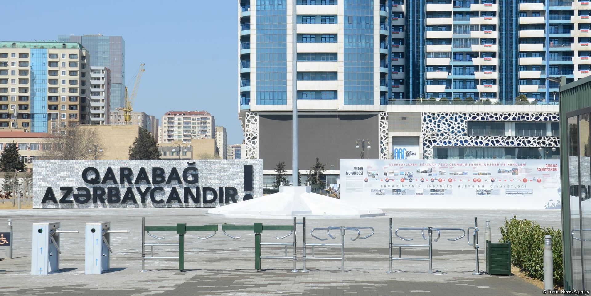 Konteyner mağaza, süni səngər, erməni əsgərinin maketi... - Hərbi Qənimətlər Parkı açılışa hazırlanır (FOTO/VİDEO)