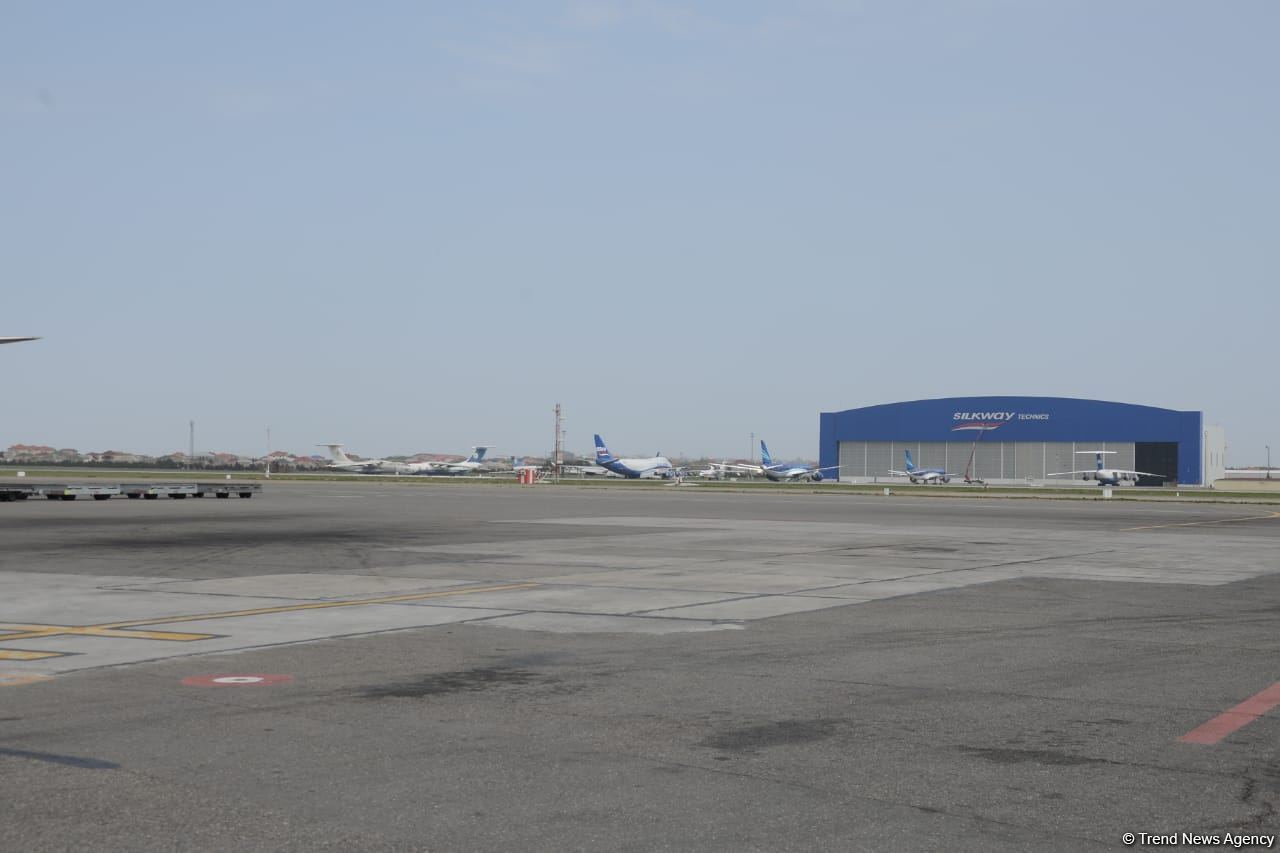 Azərbaycana daha 500 min vaksin gətirilib (FOTO/VİDEO)