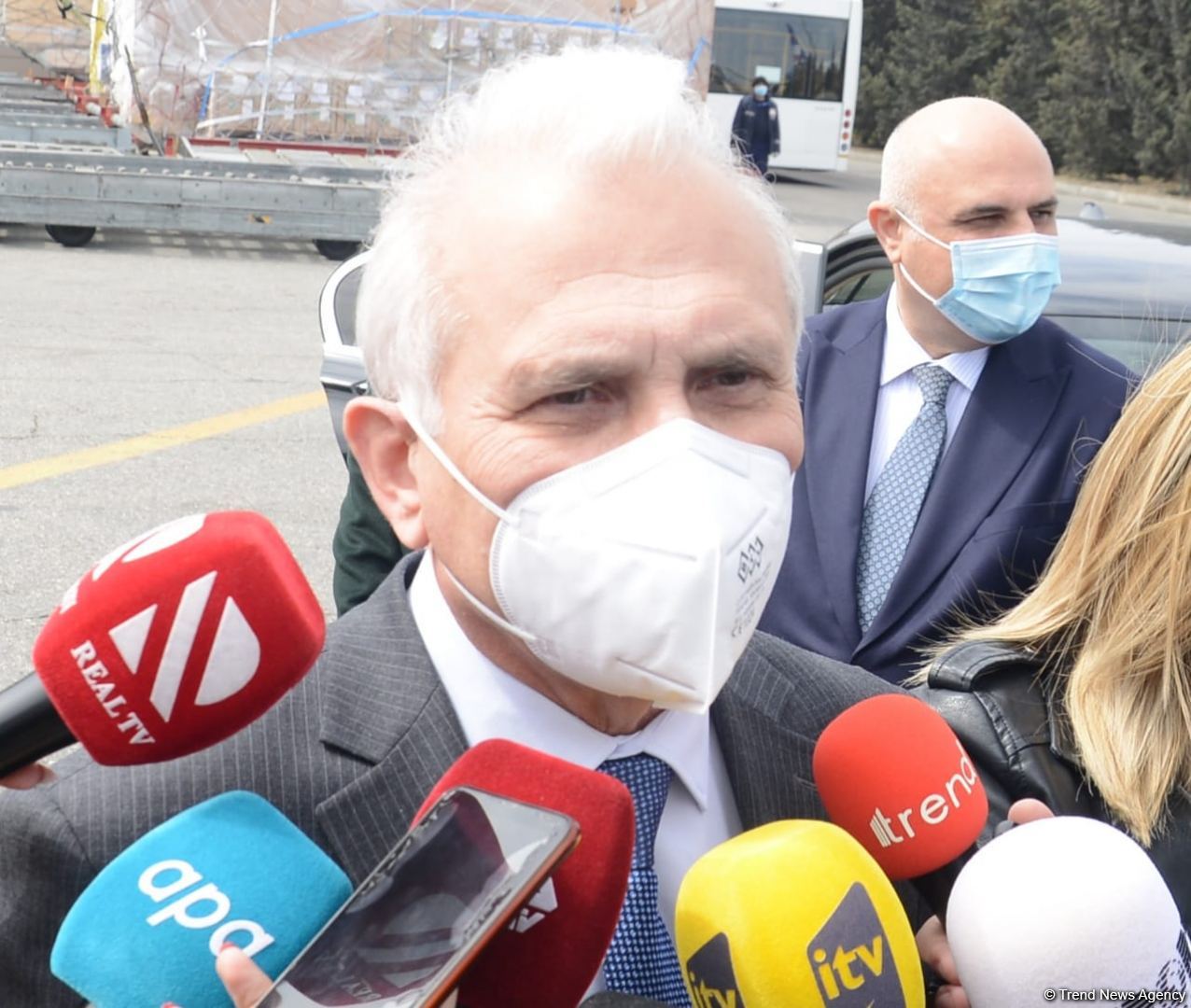 Azərbaycana daha 500 min vaksin gətirilib (FOTO/VİDEO)