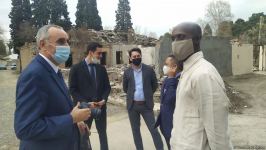 İƏT nümayəndə heyəti Ağdamdan sonra Gəncəyə yola düşüb (FOTO)