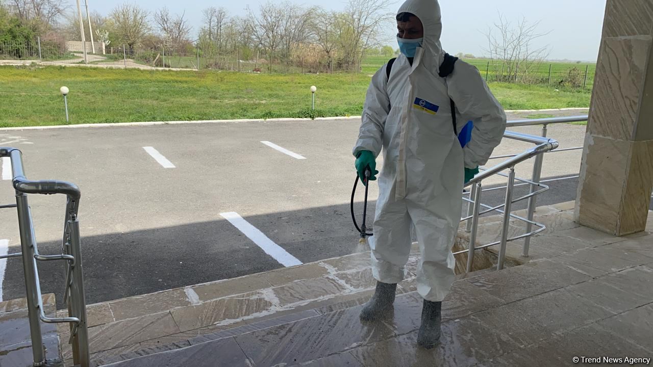 Ağdamda məktəb direktoru koronavirusa yoluxub (FOTO)