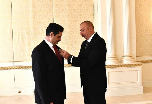 Erkan Özoral “Dostluq” ordeni ilə təltif edilib