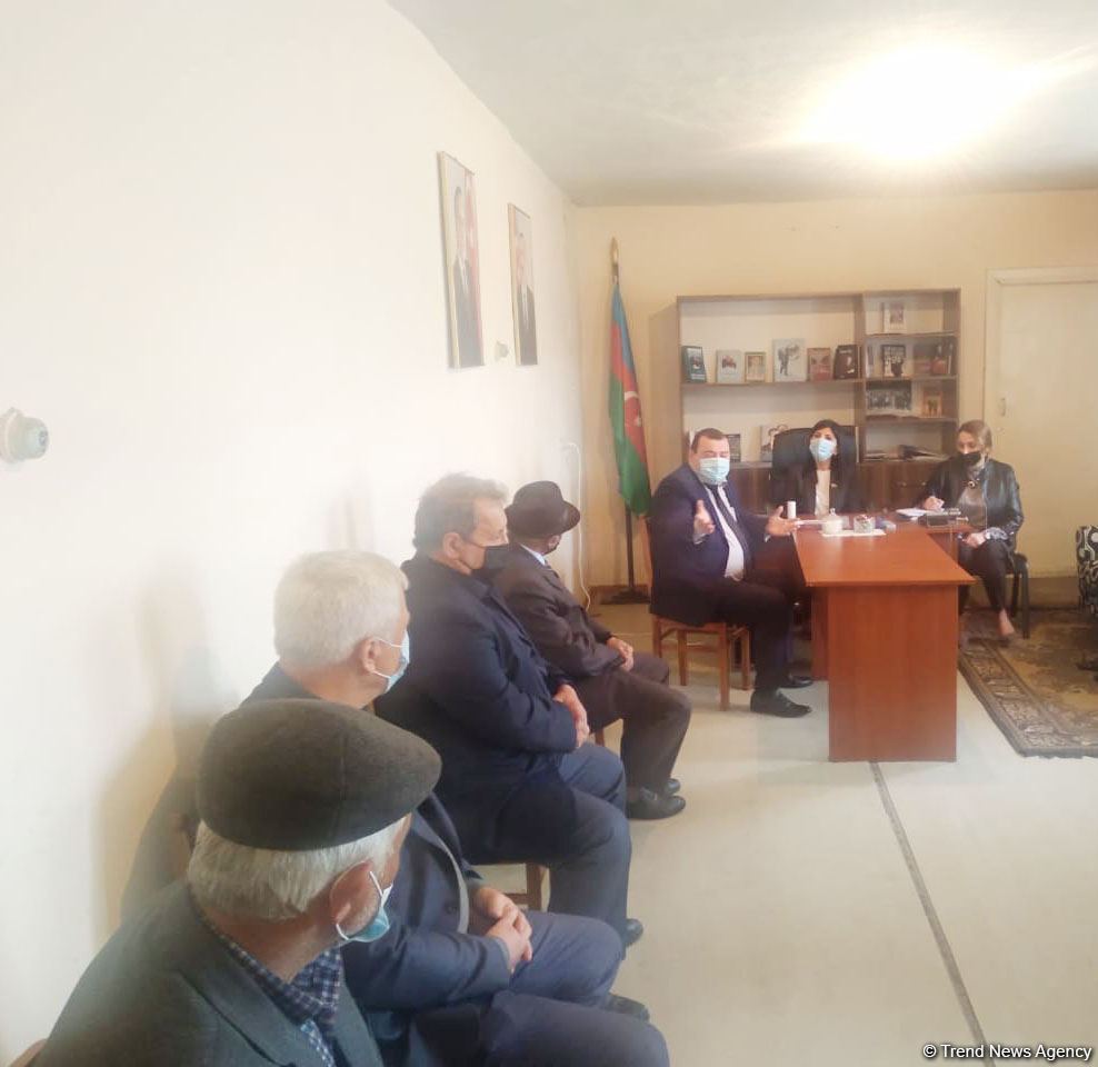 Millət vəkili Sevil Mikayılova növbəti dəfə Xaçmazda seçicilərilə görüşüb (FOTO)