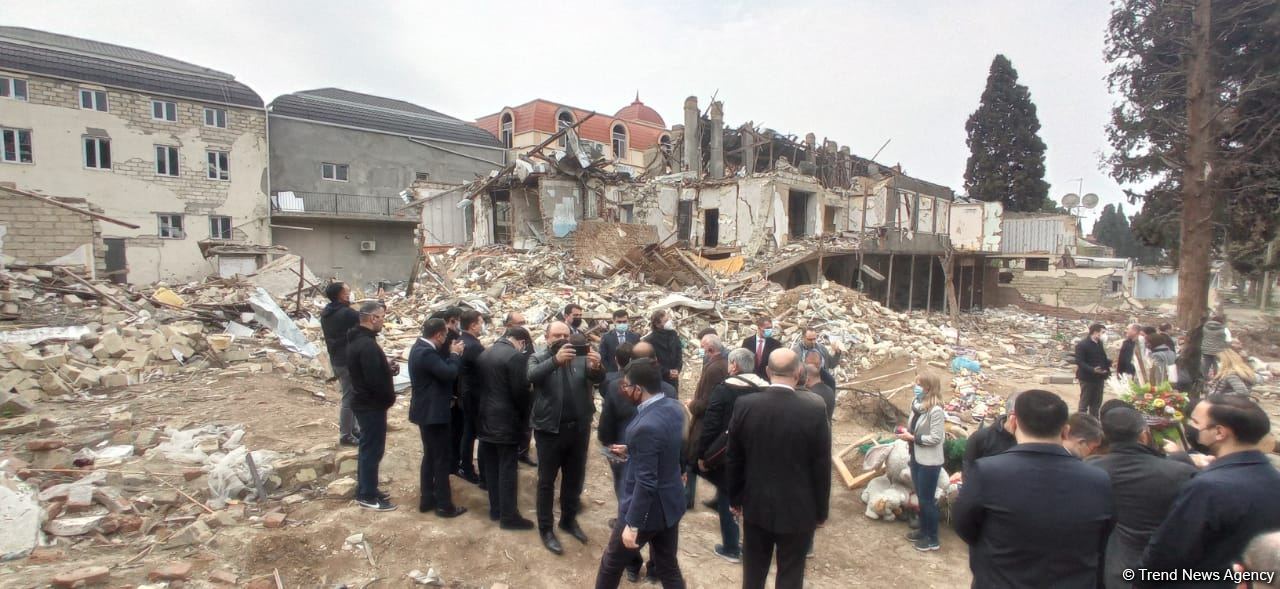 Türk Şurasının nümayəndə heyətinin Gəncəyə səfəri başlayıb (FOTO)