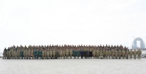 Prezident İlham Əliyev Bakıda Hərbi Qənimətlər Parkının açılışında iştirak edib (YENİLƏNİB - 2) (FOTO/VİDEO)