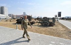 Prezident İlham Əliyev Bakıda Hərbi Qənimətlər Parkının açılışında iştirak edib (YENİLƏNİB - 2) (FOTO/VİDEO)