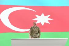 Prezident İlham Əliyev Bakıda Hərbi Qənimətlər Parkının açılışında iştirak edib (YENİLƏNİB - 2) (FOTO/VİDEO)