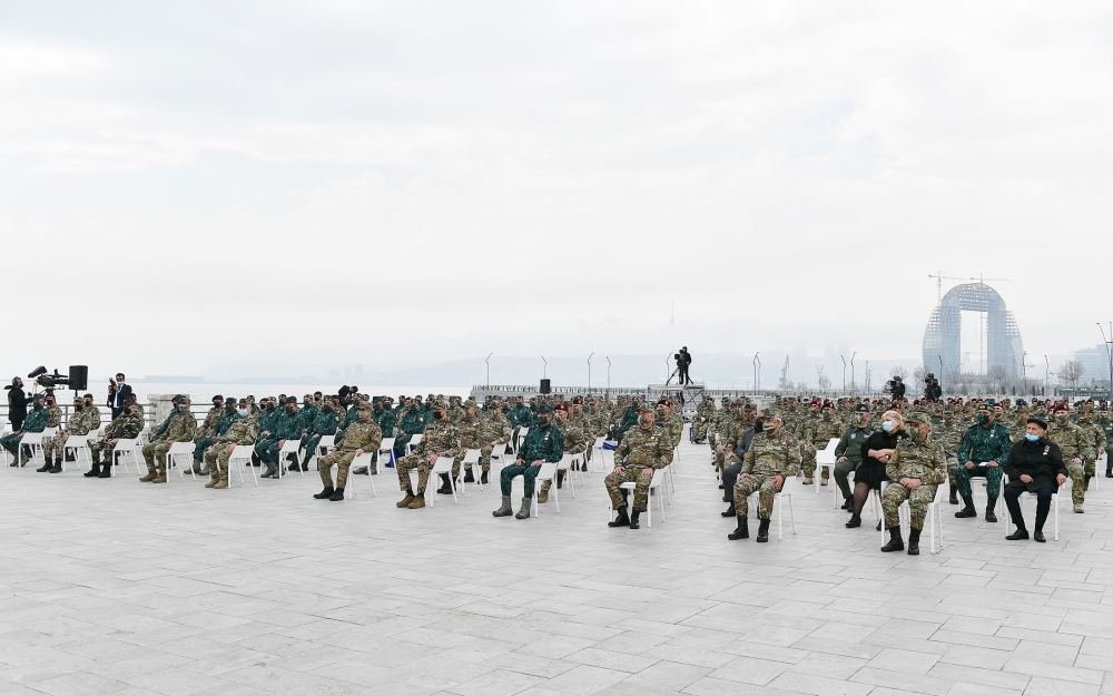 Prezident İlham Əliyev Bakıda Hərbi Qənimətlər Parkının açılışında iştirak edib (YENİLƏNİB - 2) (FOTO/VİDEO)