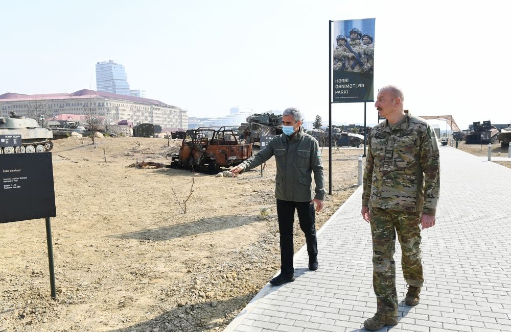 Prezident İlham Əliyev Bakıda Hərbi Qənimətlər Parkının açılışında iştirak edib (YENİLƏNİB - 2) (FOTO/VİDEO)