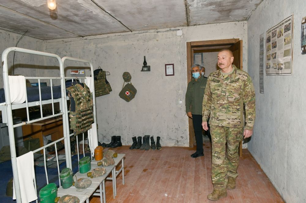 Prezident İlham Əliyev Bakıda Hərbi Qənimətlər Parkının açılışında iştirak edib (YENİLƏNİB - 2) (FOTO/VİDEO)