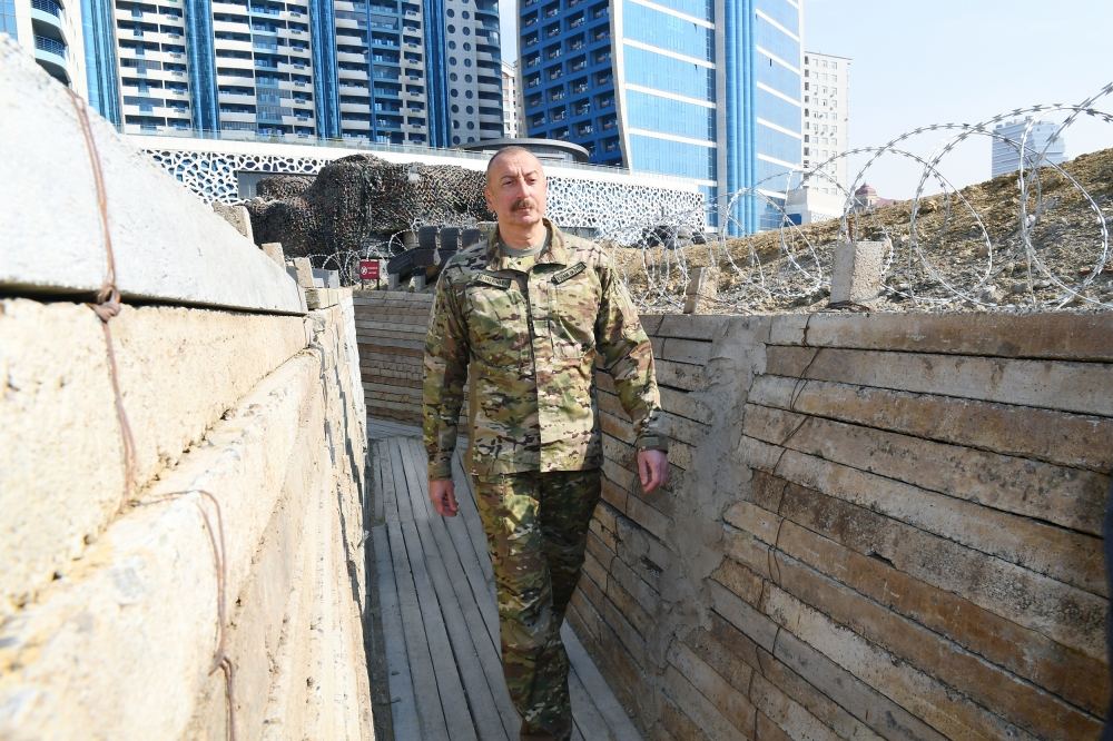 Prezident İlham Əliyev Bakıda Hərbi Qənimətlər Parkının açılışında iştirak edib (YENİLƏNİB - 2) (FOTO/VİDEO)