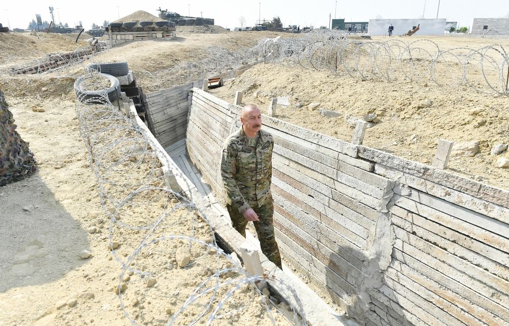 Prezident İlham Əliyev Bakıda Hərbi Qənimətlər Parkının açılışında iştirak edib (YENİLƏNİB - 2) (FOTO/VİDEO)
