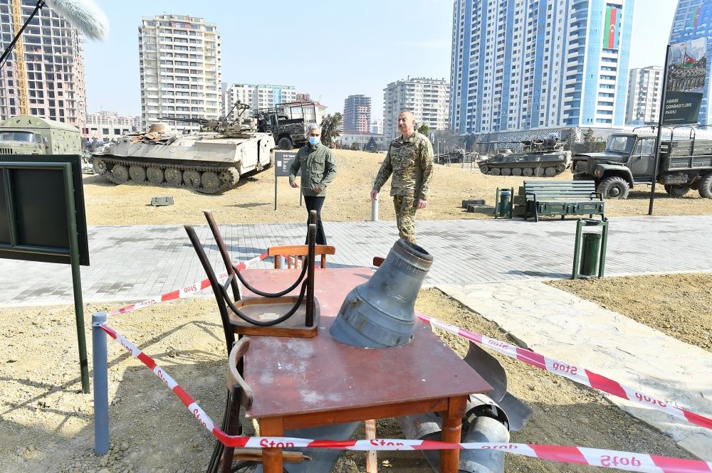 Prezident İlham Əliyev Bakıda Hərbi Qənimətlər Parkının açılışında iştirak edib (YENİLƏNİB - 2) (FOTO/VİDEO)