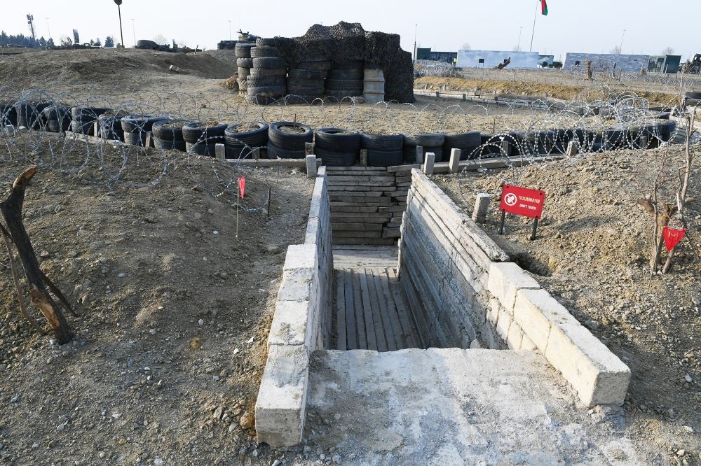 Prezident İlham Əliyev Bakıda Hərbi Qənimətlər Parkının açılışında iştirak edib (YENİLƏNİB - 2) (FOTO/VİDEO)