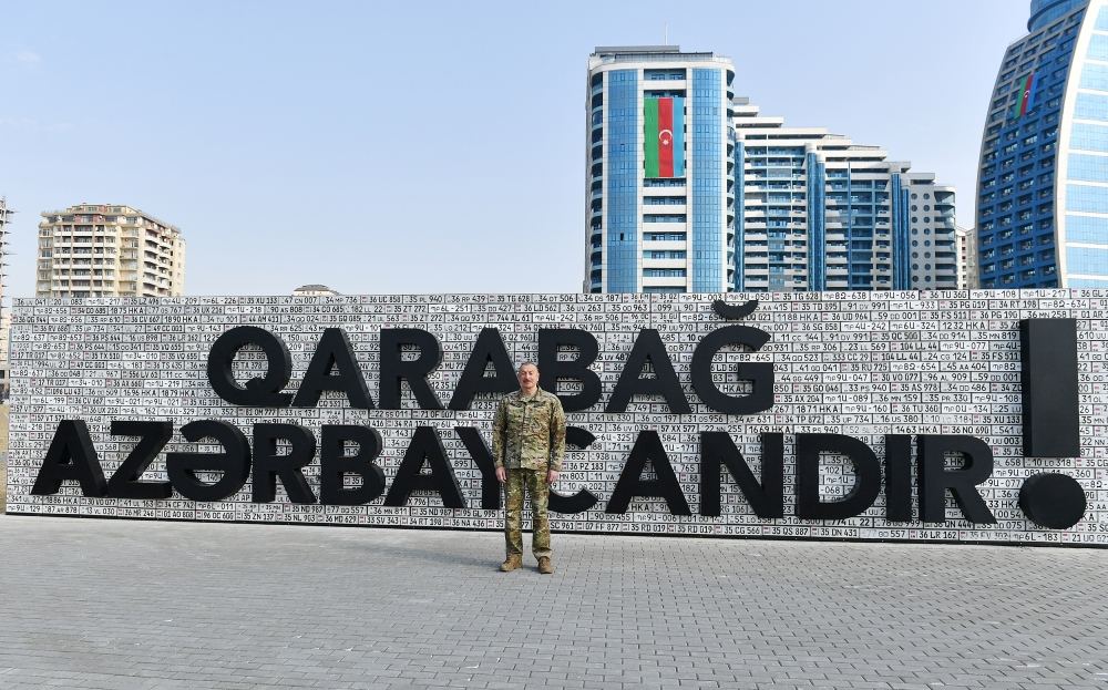 Prezident İlham Əliyev Bakıda Hərbi Qənimətlər Parkının açılışında iştirak edib (YENİLƏNİB - 2) (FOTO/VİDEO)