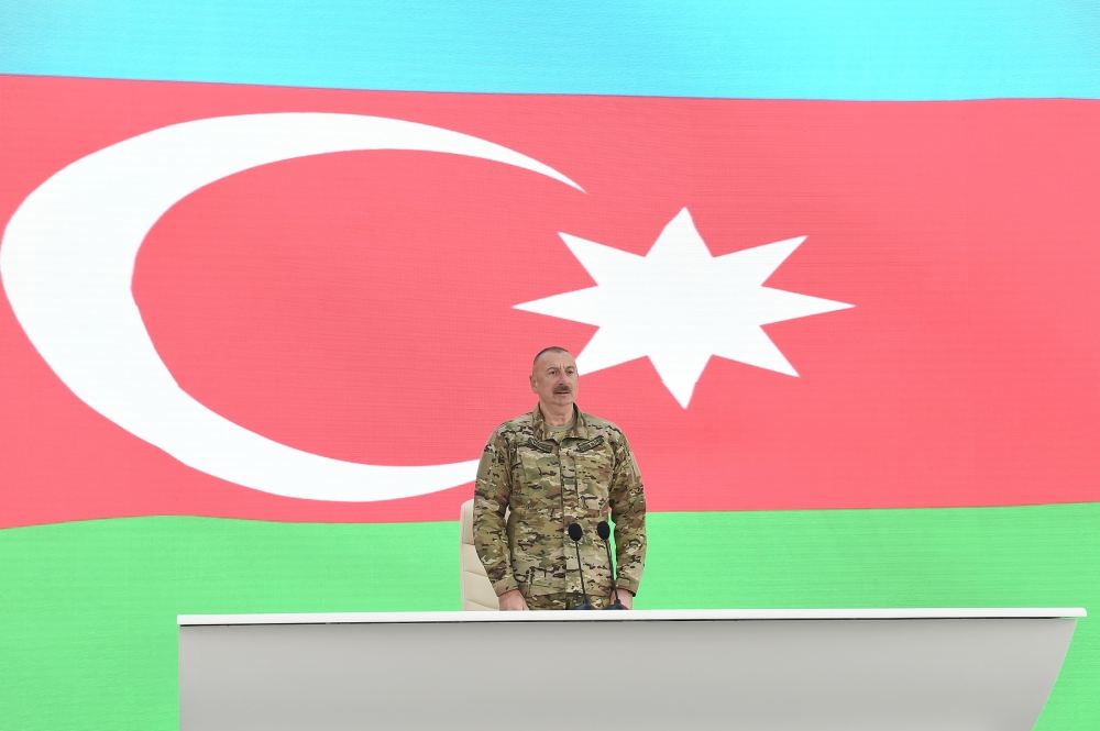 Prezident İlham Əliyev Bakıda Hərbi Qənimətlər Parkının açılışında iştirak edib (YENİLƏNİB - 2) (FOTO/VİDEO)