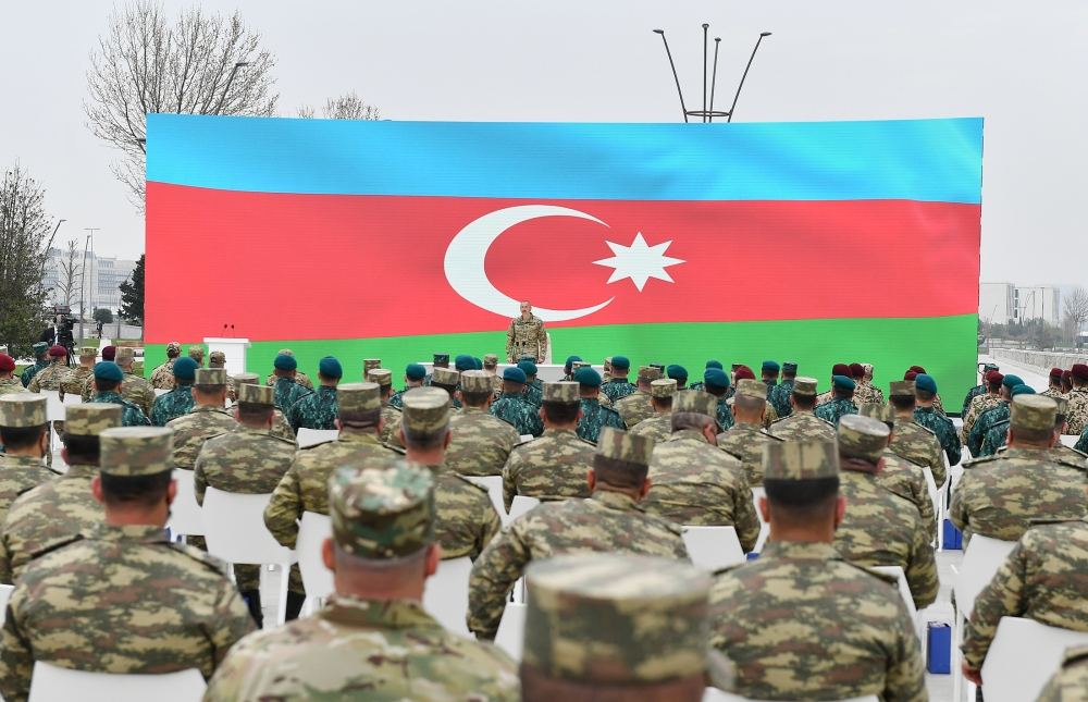 Prezident İlham Əliyev Bakıda Hərbi Qənimətlər Parkının açılışında iştirak edib (YENİLƏNİB - 2) (FOTO/VİDEO)