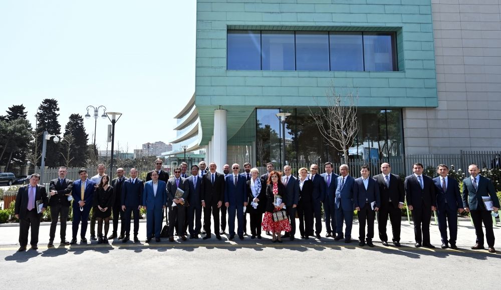 Prezident İlham Əliyev ADA Universitetində keçirilən konfransda çıxış edib (FOTO/VİDEO) (YENİLƏNİB)