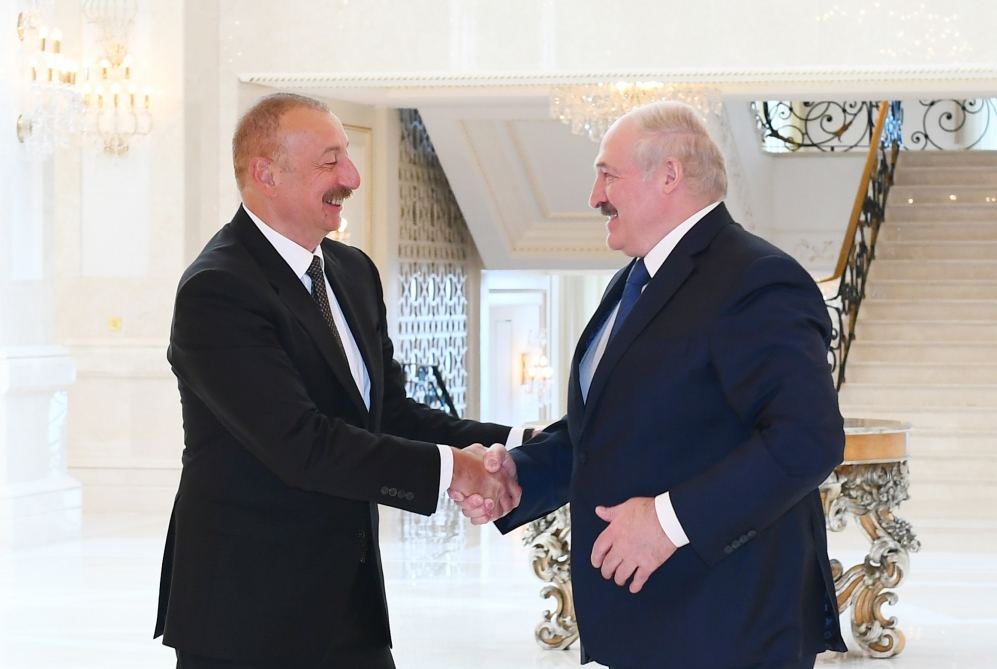 Azərbaycan və Belarus prezidentlərinin təkbətək görüşü olub (FOTO/VİDEO) (YENİLƏNİB-2)