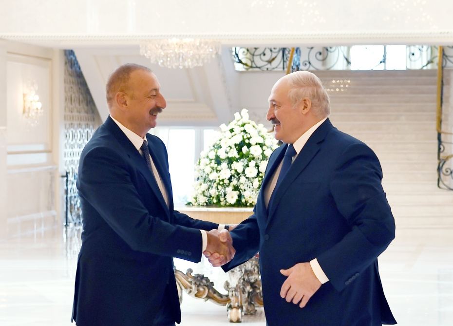 Azərbaycan və Belarus prezidentlərinin təkbətək görüşü olub (FOTO/VİDEO) (YENİLƏNİB-2)