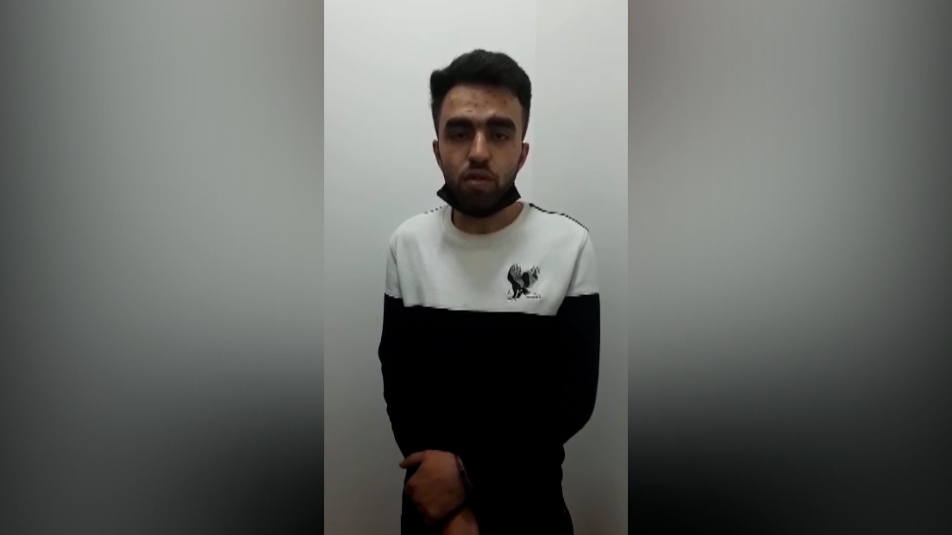 Bakıda quldurluq: Pizza şirkətinin əməkdaşını hədələyib 500 manatını aldılar (VİDEO)