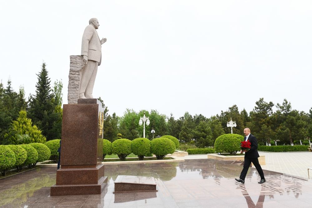 Prezident İlham Əliyev Hacıqabul rayonuna səfər edib (FOTO/VİDEO)