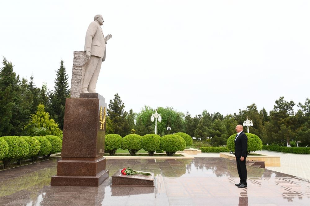 Prezident İlham Əliyev Hacıqabul rayonuna səfər edib (FOTO/VİDEO)