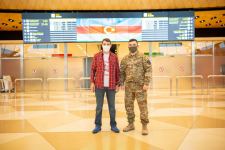 Türkiyəyə göndərilən daha 2 qazimiz sağalaraq Azərbaycana qayıtdı (FOTO)