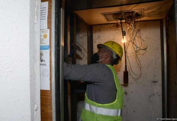Bakının 3 rayonunda liftlər yenilənir
