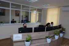 Paytaxtda binalara yeni liftlər quraşdırılır (FOTO)