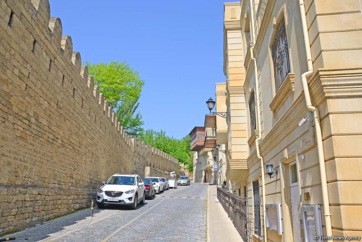 İçərişəhərin gəzməli-görməli yerləri (FOTO)