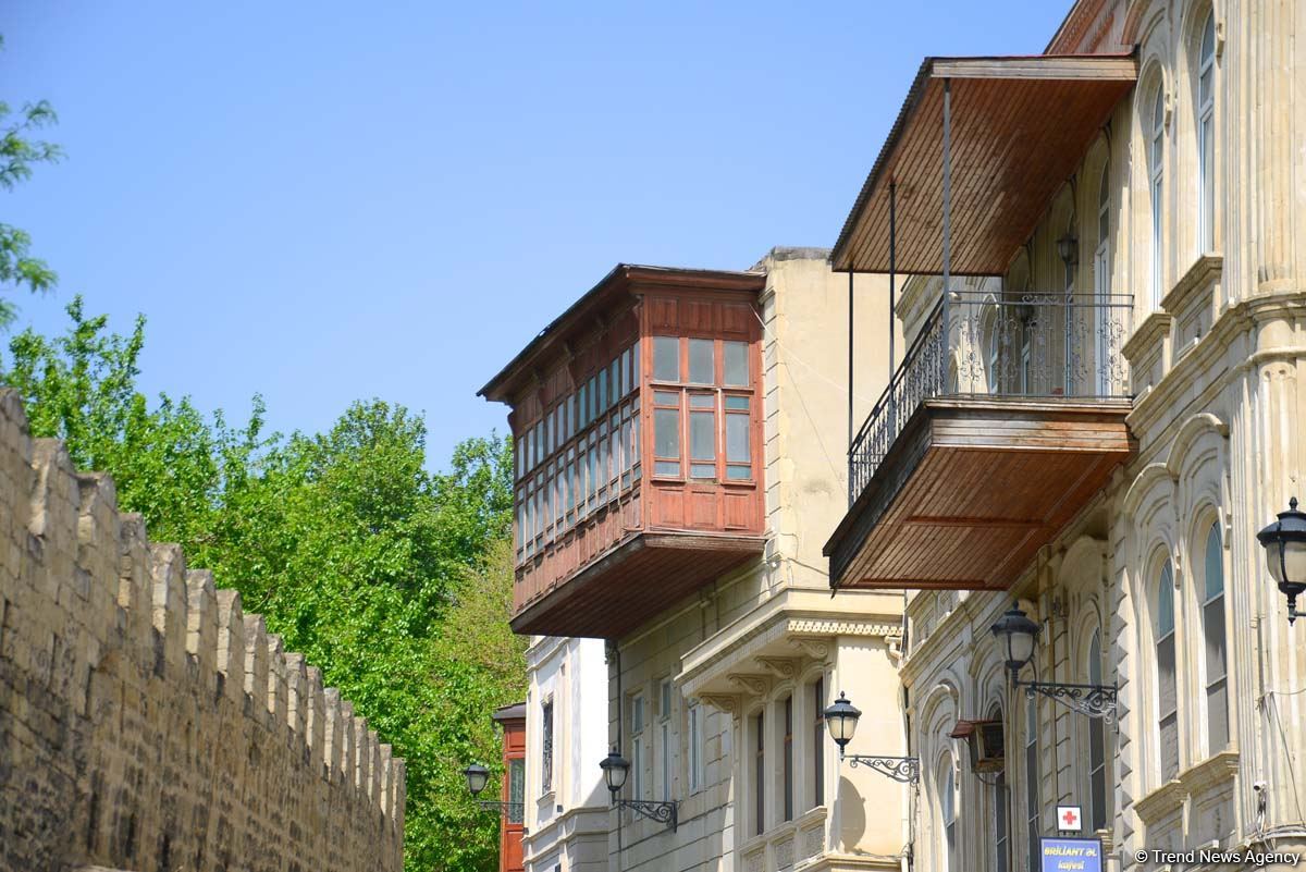 İçərişəhərin gəzməli-görməli yerləri (FOTO)