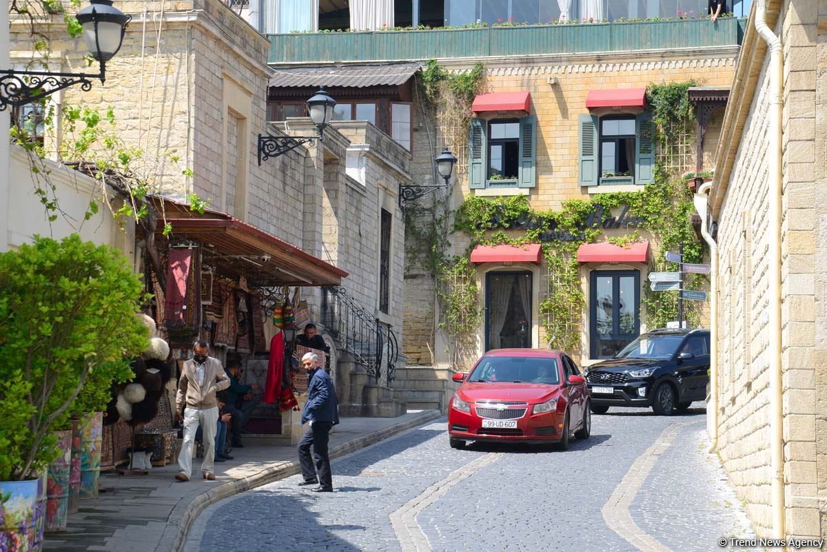 İçərişəhərin gəzməli-görməli yerləri (FOTO)
