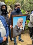 Fikrət Qoca dəfn edilib (FOTO/VİDEO) (ƏLAVƏ OLUNUB)