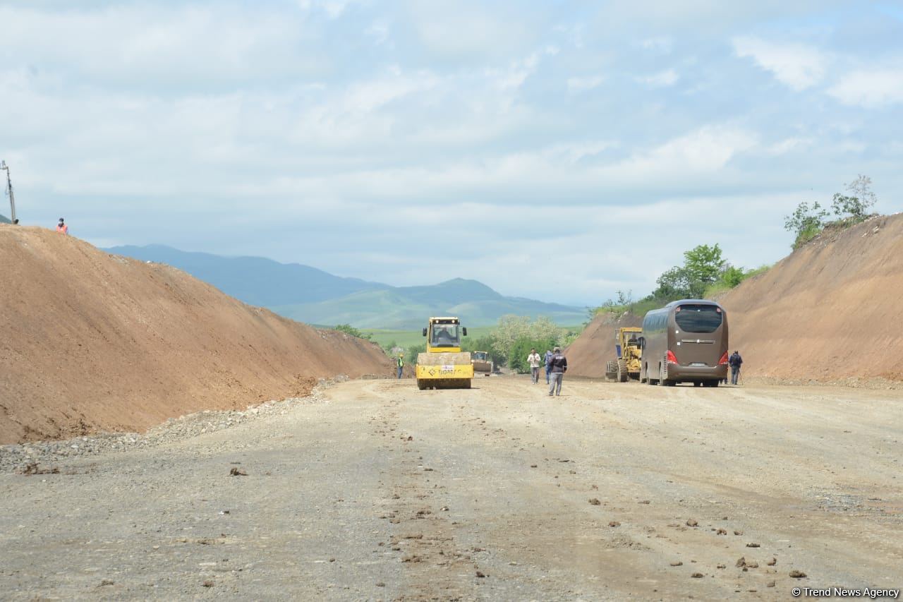 Zəfər yolu bu ilin sentyabrında istifadəyə veriləcək (FOTO/VİDEO)